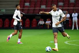 我们更多关 我们更多关